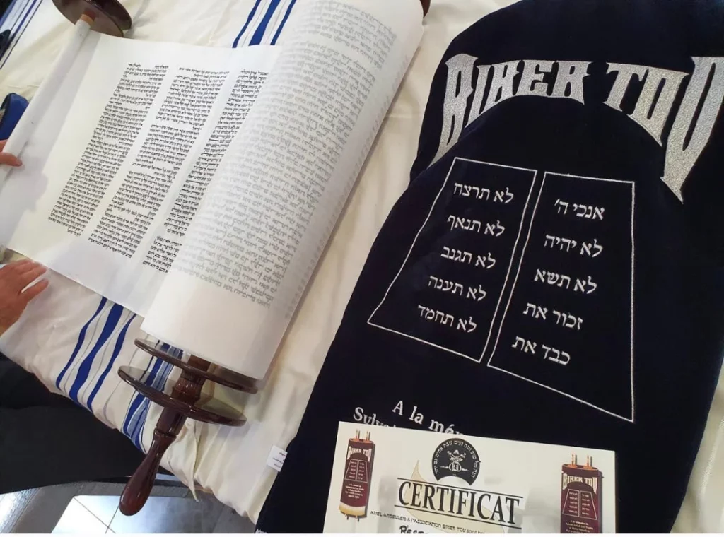 Un Sefer Torah aux couleurs des Biker Tov
